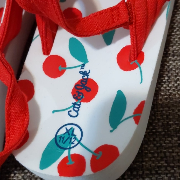 Cat & Jack Shoes Cat And Jack Flip Flops 112 Nwt Poshmark